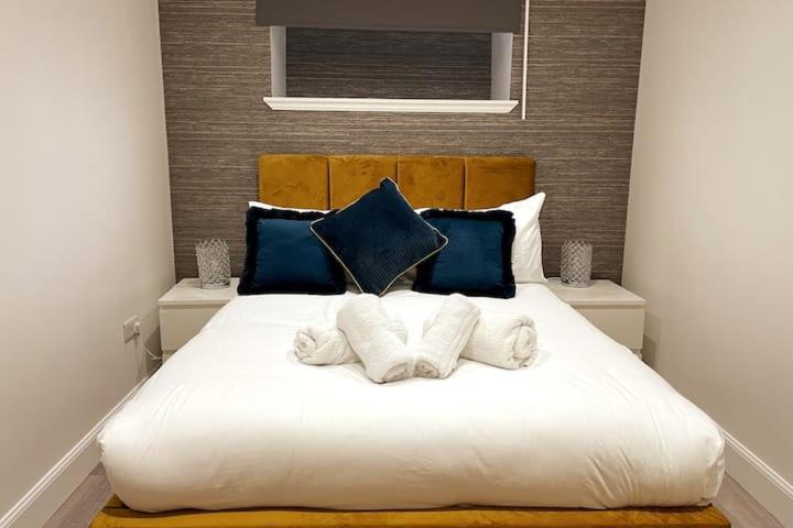 Lovely 3 Bedroom Apartment With Private Garden In Edinburgh City Centre Buitenkant foto