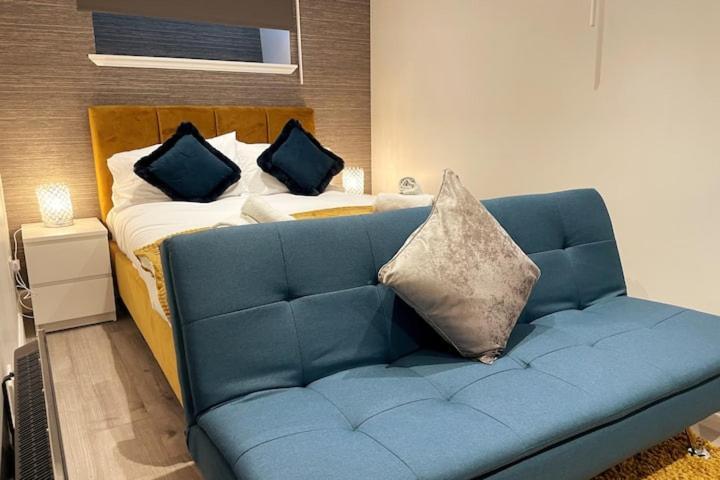 Lovely 3 Bedroom Apartment With Private Garden In Edinburgh City Centre Buitenkant foto