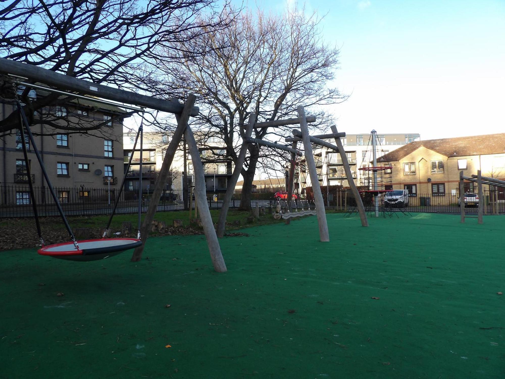 Lovely 3 Bedroom Apartment With Private Garden In Edinburgh City Centre Buitenkant foto