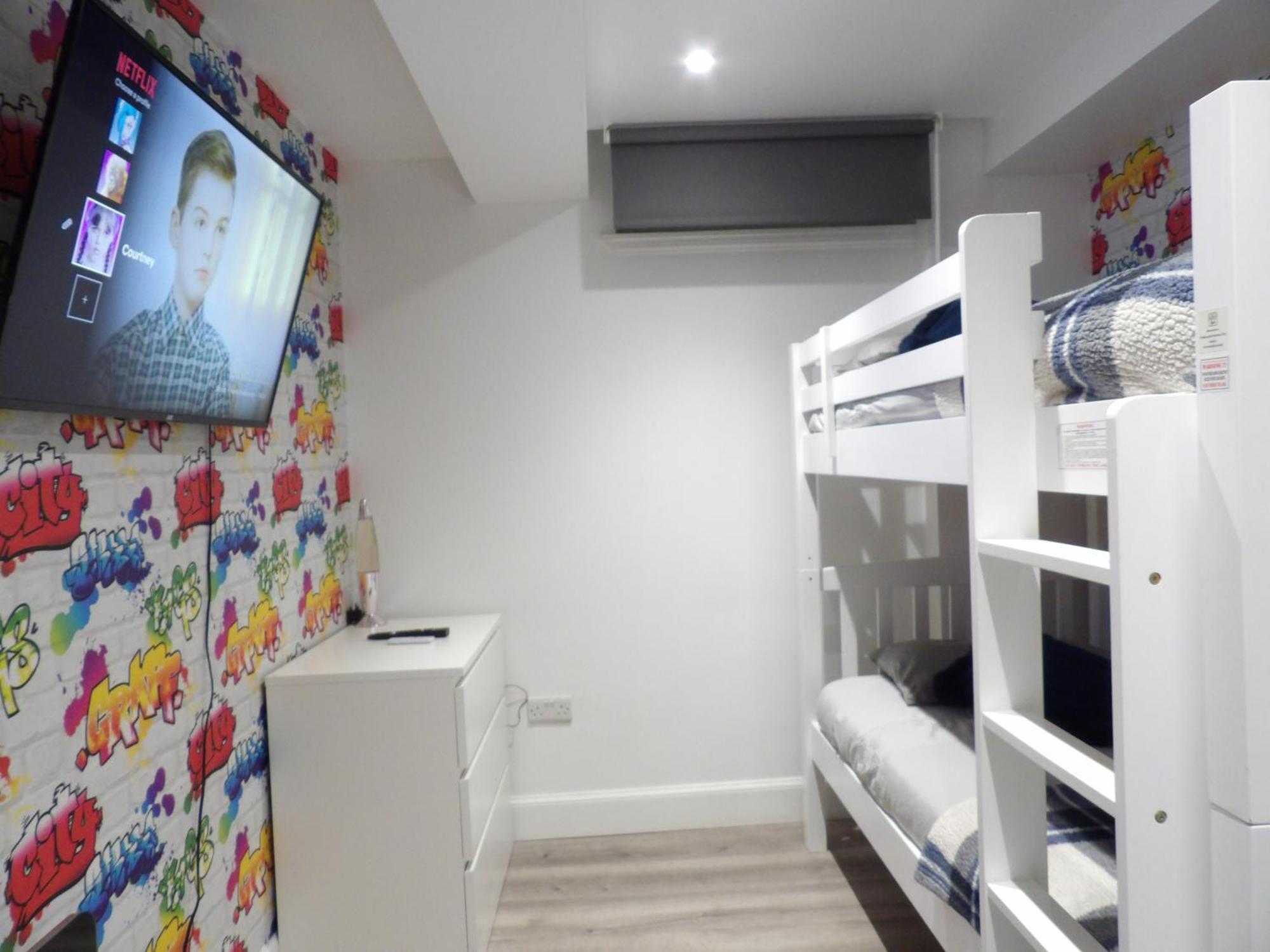 Lovely 3 Bedroom Apartment With Private Garden In Edinburgh City Centre Buitenkant foto