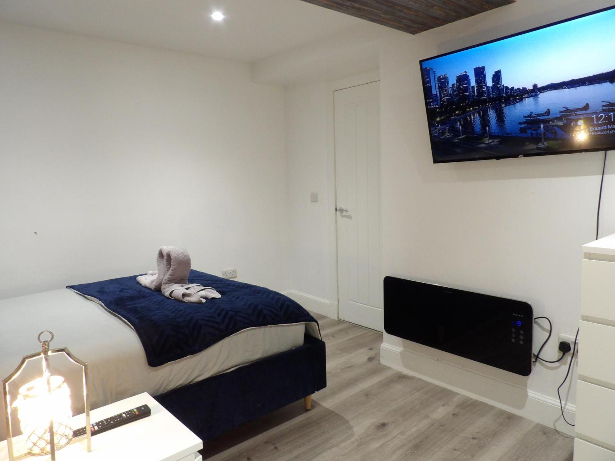 Lovely 3 Bedroom Apartment With Private Garden In Edinburgh City Centre Buitenkant foto